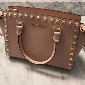Micheal Kors Studded Purse Blush